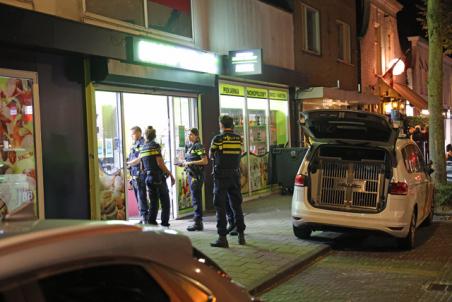 Man raakt gewond bij vechtpartij in Poolse supermarkt aan de Stationsstraat Waalwijk