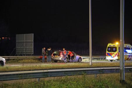 Meerdere auto’s botsen op elkaar op de Midden-Brabantweg Waalwijk