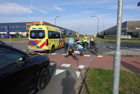 Fietsster lichtgewond bij aanrijding op Weteringweg in Waalwijk Fietsster lichtgewond bij aanrijding op Weteringweg in Waalwijk
