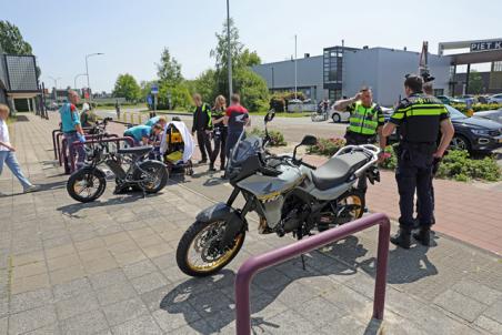 Twee gewonden bij aanrijding tussen motorrijder en fatbiker in Waalwijk