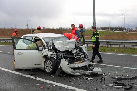 Ravage op A59 bij Waalwijk na ernstig ongeval