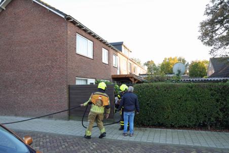 Vlam in de pan in schuur aan de Van Berckenrodelaan Waalwijk