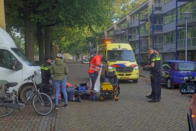 Man op fiets raakt gewond bij botsing met auto aan de Teisterbantlaan Waalwijk