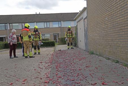 Chinese rol gaat af midden in woonwijk aan de Robert Stolzsingel Waalwijk