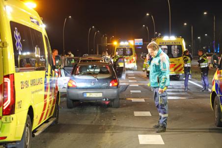 Dertien personen betrokken bij ongeval op de Midden-Brabantweg Waalwijk