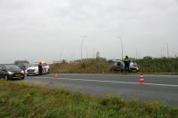 Bestuurster verliest macht over stuur bij oprit Midden-Brabantweg in Waalwijk