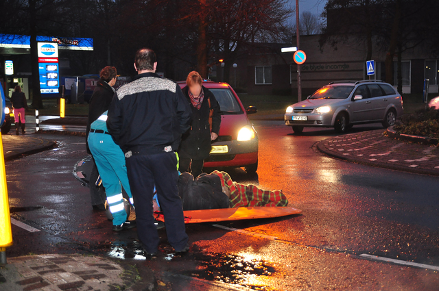 Man gewond na aanrijding aan de Burg. Smeelelaan Waalwijk