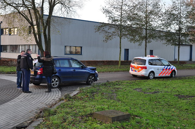 Aanrijding aan de Industrieweg Waalwijk