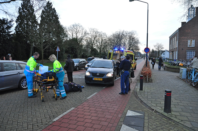 Scholiere aangereden aan de DR. Mollerlaan Waalwijk