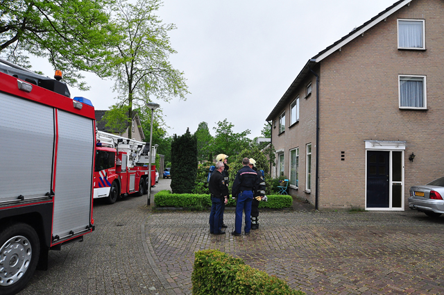 Brandweer rukt uit voor schoorsteenbrand aan de Jan Steenstraat Waalwijk