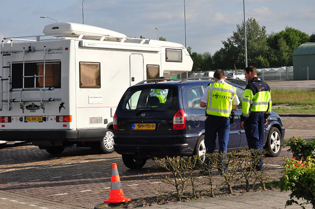 UPDATE: Grote politie controle aan de Prof. Van der Waalsweg Waalwijk