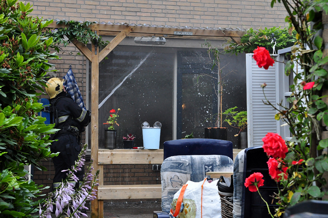Woningbrand aan de Hugo Wolfstraat Waalwijk