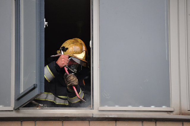 Woningbrand aan de Hugo Wolfstraat Waalwijk