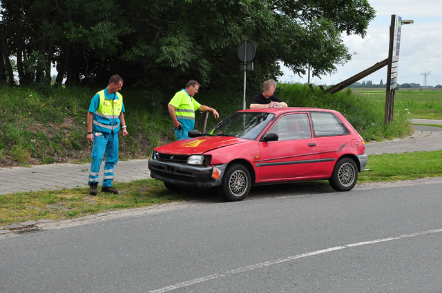 Aanrijding aan de Altenaweg Waalwijk