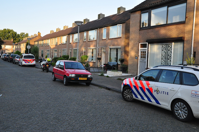 Vechtpartij aan de Domela Nieuwenhuisstraat Waalwijk