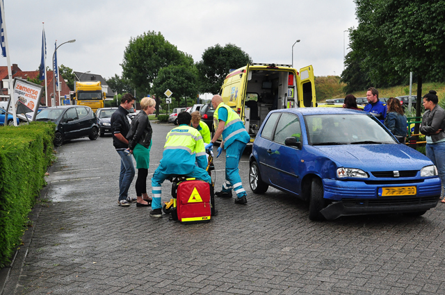 Man met teveel alcohol op veroorzaakt ongeval aan de Prof. Lorentzweg Waalwijk