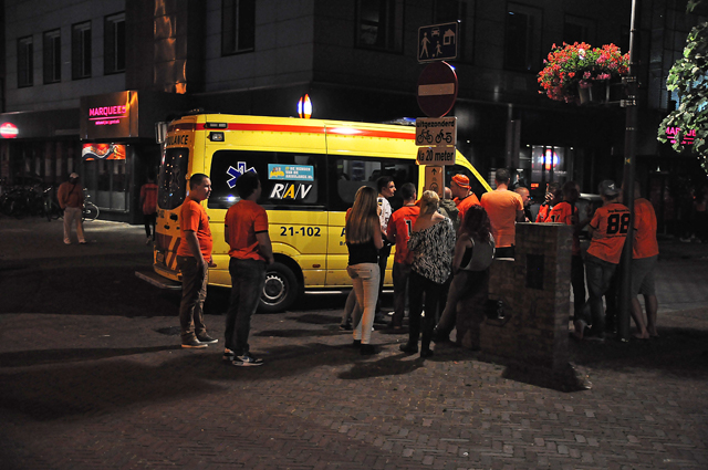 Jongen gewond bij café aan de Grotestraat Waalwijk