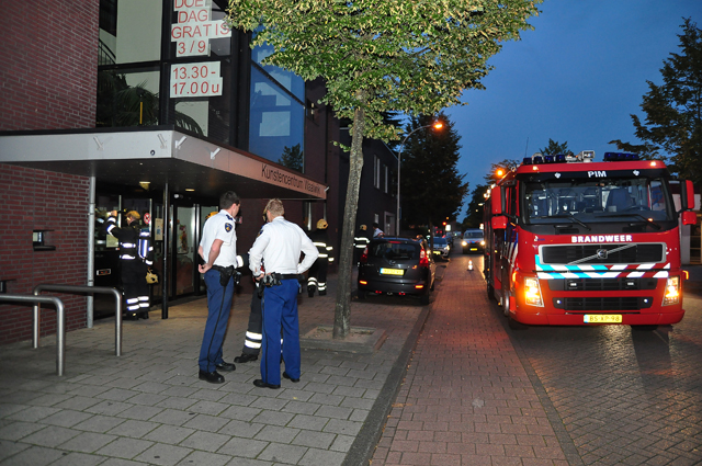 Brandgerucht bij Kunstencentrum aan de Irenestraat Waalwijk