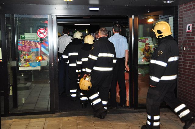 Brandgerucht bij Kunstencentrum aan de Irenestraat Waalwijk
