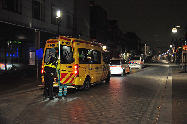 UPDATE: Jongen met glas in gezicht gestoken aan de Grotestraat Waalwijk