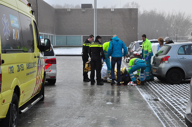 Vrouw flink gewond door spekglad wegdek aan de Drunenseweg Waalwijk