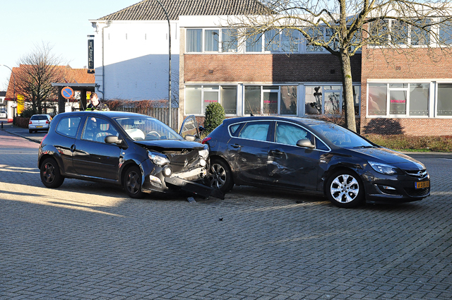 Man gewond bij ongeval aan het Laageinde Waalwijk