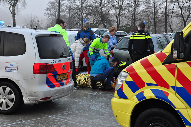 Vrouw flink gewond door spekglad wegdek aan de Drunenseweg Waalwijk
