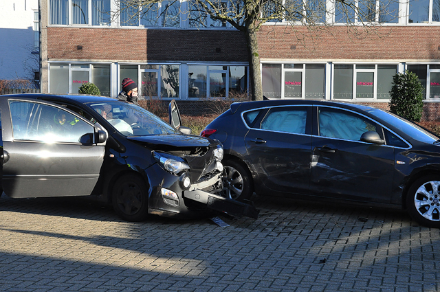 Man gewond bij ongeval aan het Laageinde Waalwijk
