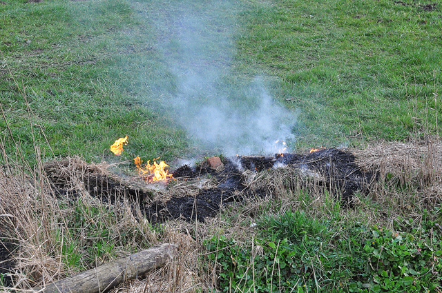 Buitenbrandje aan de Weteringweg Waalwijk