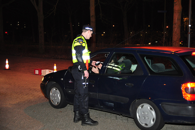 2 bestuurders met slok te veel op aangehouden aan de Akkerlaan Waalwijk