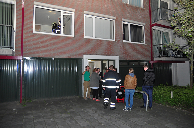 Man sticht brand in zijn eigen woning aan de Noordstraat Waalwijk