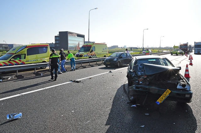 Gewonde bij ongeval op A59 (Maasroute) Waalwijk