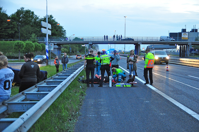 Motorrijder zwaargewond bij ongeluk op de A59 (Maasroute) Waalwijk