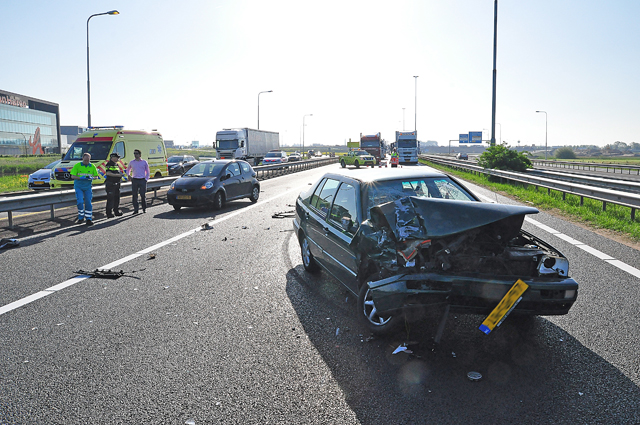 Gewonde bij ongeval op A59 (Maasroute) Waalwijk