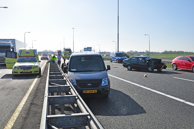 Gewonde bij ongeval op A59 (Maasroute) Waalwijk