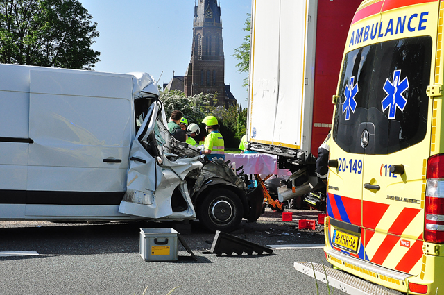 UPDATE: Man zwaargewond na ongeval op de A59 (Maasroute) Waalwijk