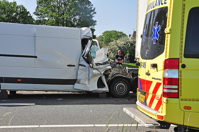 UPDATE: Man zwaargewond na ongeval op de A59 (Maasroute) Waalwijk