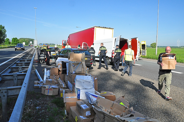 UPDATE: Man zwaargewond na ongeval op de A59 (Maasroute) Waalwijk