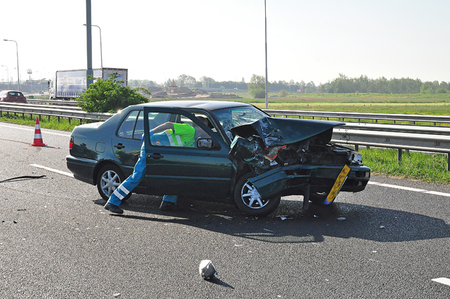 Gewonde bij ongeval op A59 (Maasroute) Waalwijk