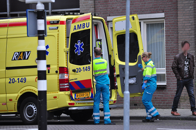 Man gewond op straat gevonden aan de Stationsstraat Waalwijk
