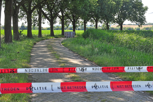 UPDATE: 1000 liter vaten gevonden aan de Oude Maasweg Waalwijk