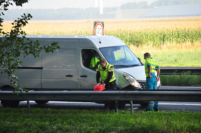 Kop-staartbotsing op A59 (Maasroute) tussen Waalwijk en Drunen