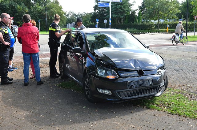 Botsing met RKC-speler Valpoort leidt tot opstopping aan de Akkerlaan Waalwijk
