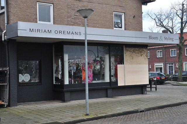 UPDATE: Miriam Oremans staat oog in oog met inbreker aan de Mgr. Zwijsenstraat Waalwijk