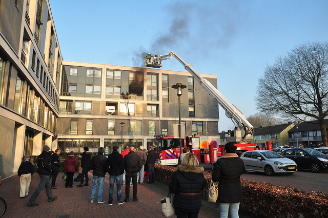 Appartementen verpleeghuis BaLaDe in Waalwijk onbewoonbaar door brand, bewoners opgevangen