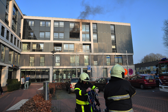 Appartementen verpleeghuis BaLaDe in Waalwijk onbewoonbaar door brand, bewoners opgevangen