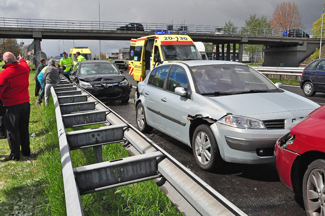 UPDATE: Zware ongelukken op A59 (Maasroute) Waalwijk