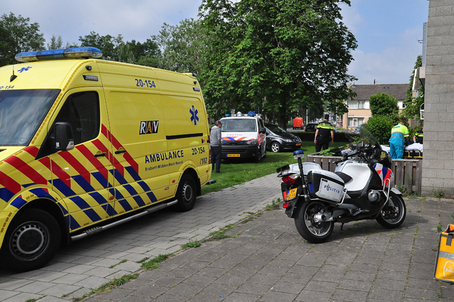 Hulpdiensten rukken massaal uit naar de Mozartlaan Waalwijk