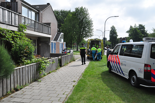 Hulpdiensten rukken massaal uit naar de Mozartlaan Waalwijk