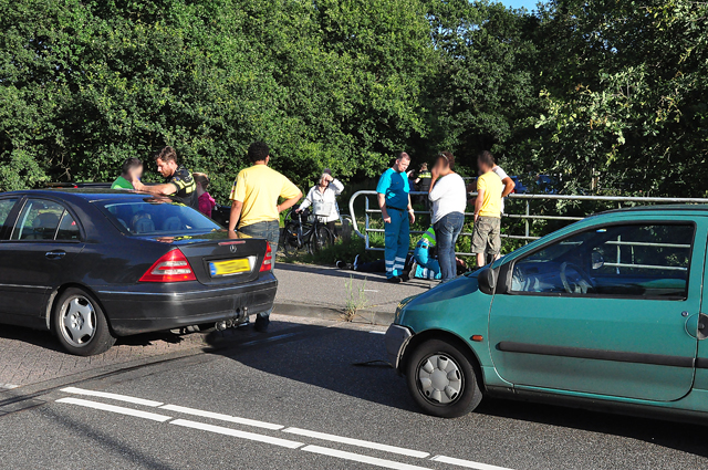 Kop-staartbotsing op Drunenseweg in Waalwijk